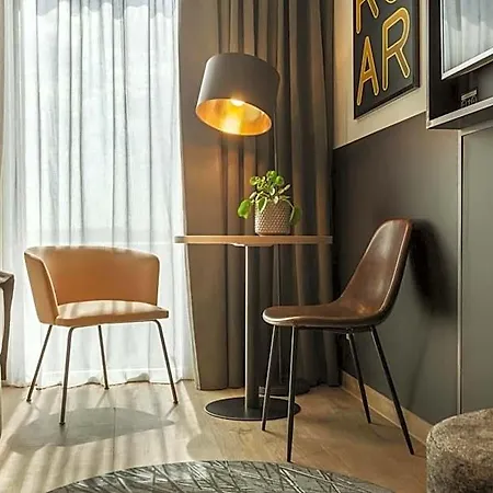 - The Niu, Leo By Ihg Szálloda