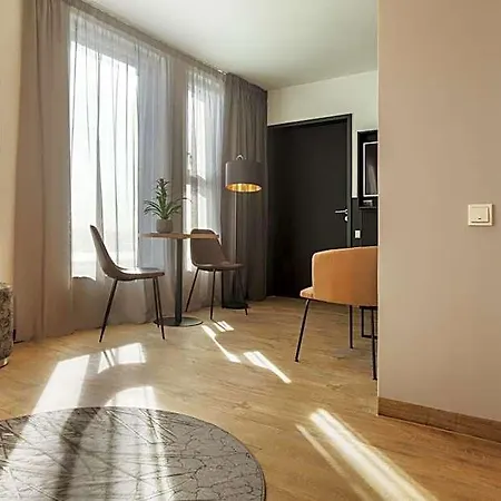 Hotel - The Niu, Leo By Ihg