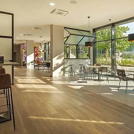 - The Niu, Leo By Ihg Отель